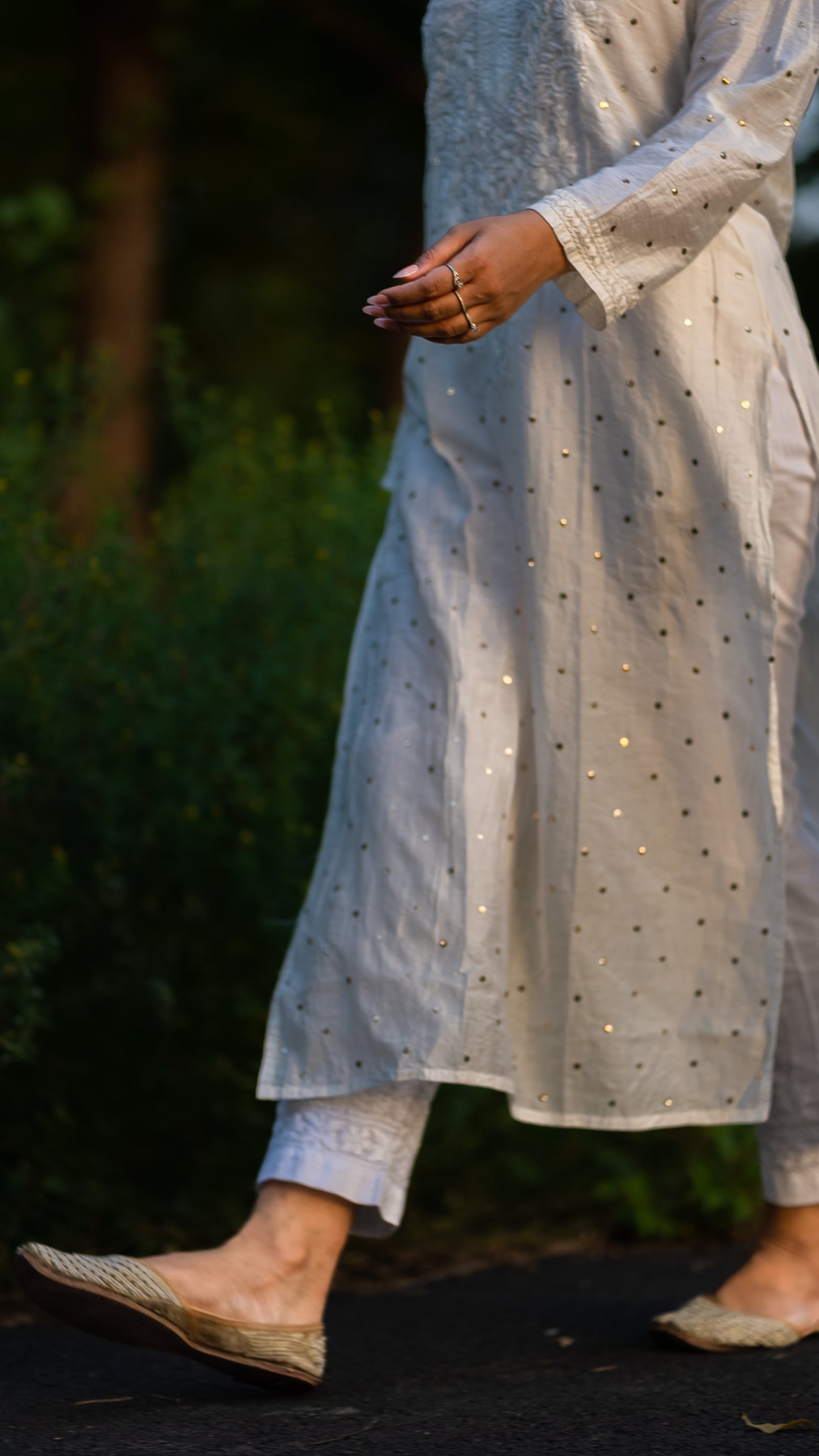 WHITE CHANDERI SILK MUQAISH KURTA